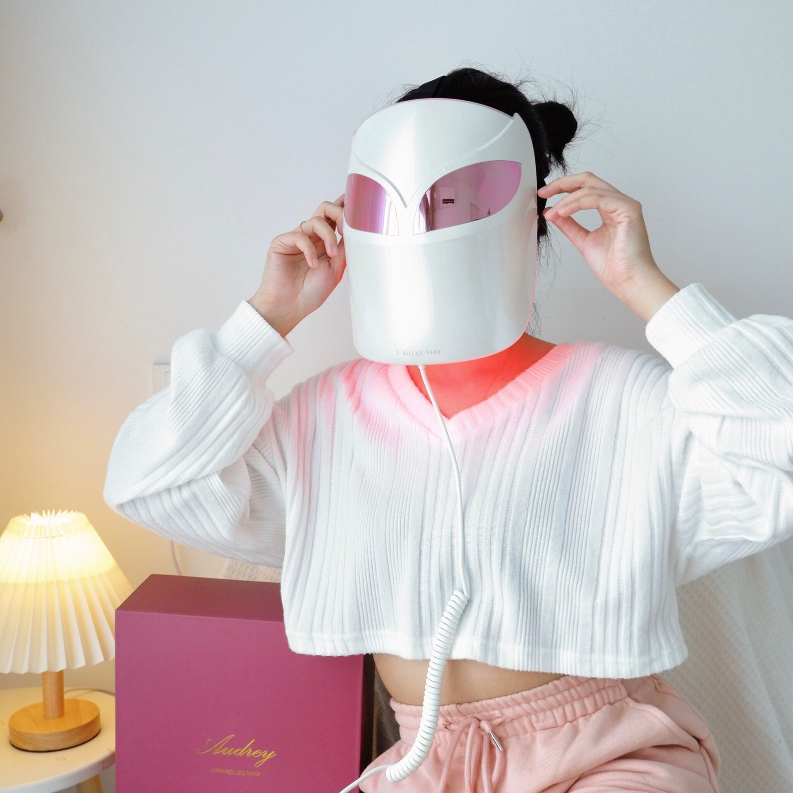 Audrey Infrared LED Mask2